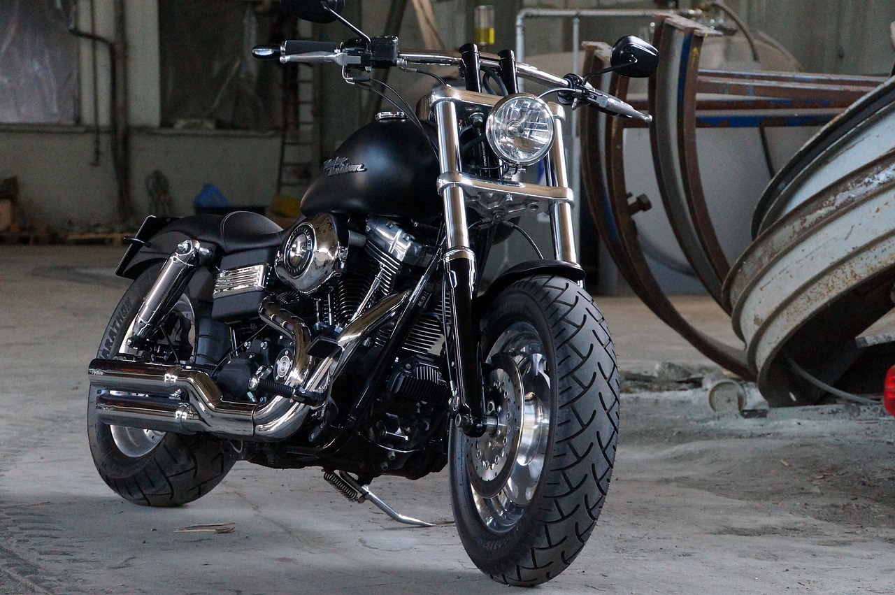 Chopper Motosikletlerin Popüler Modelleri ve İkonik Markaları